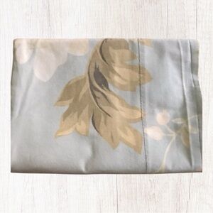 Pottery Barn Winter Poppy Standard Sham